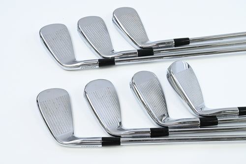 Kirkland Signature Irons / 4-PW / Stiff Flex Elevate 115 Shafts