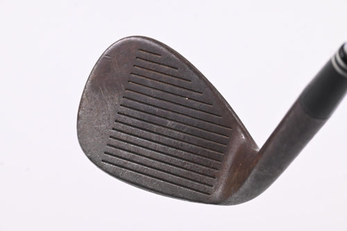 Cleveland 588 DSG Sand Wedge / 54 Degree / Wedge Flex Dynamic Gold Shaft