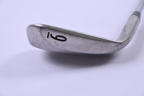 Titleist DCI 962 #9 Iron / Stiff Flex Dynamic Gold S300 Shaft