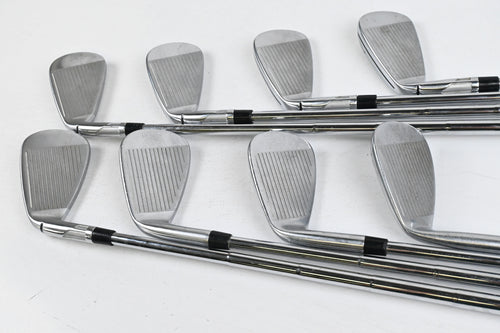 Taylormade Qi Irons / 4-PW+SW / X-Flex Dynamic Gold Mid 115 Shafts