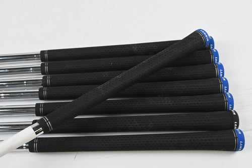 Taylormade Qi Irons / 4-PW+SW / X-Flex Dynamic Gold Mid 115 Shafts