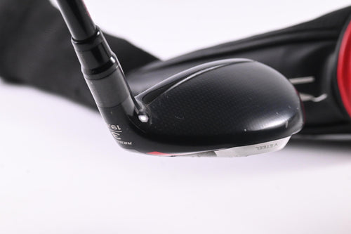 TaylorMade Stealth Plus #3 Hybrid / 19.5 Degree / Regular Flex HZRDUS Smoke Red