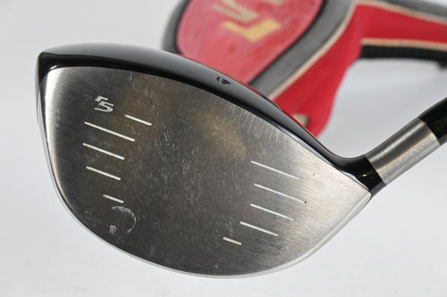 Taylormade R5 Dual Driver / 9.5 Degree / Stiff Flex Diamana S 83 Shaft