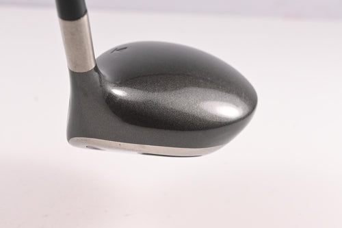 Titleist 975 D Driver / 10.5 Degree / Regular Flex Titleist Ultralite Shaft