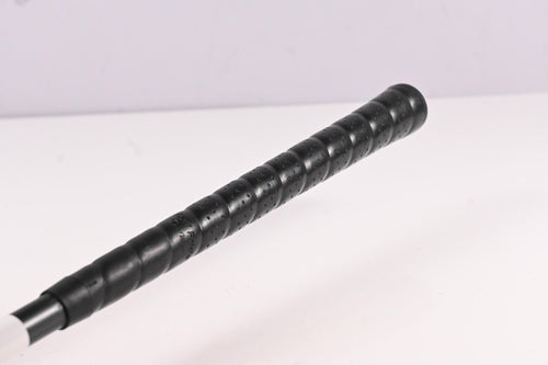 Titleist 975 D Driver / 10.5 Degree / Regular Flex Titleist Ultralite Shaft