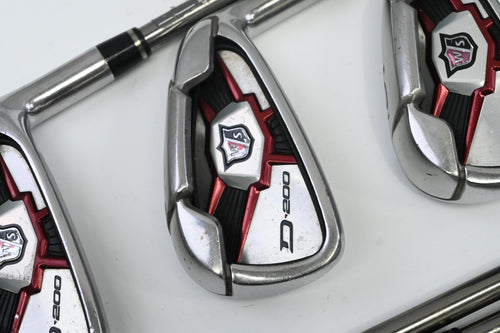 Wilson D200 Irons / 4-PW+SW / Regular Flex UST Elements Chrome 59 Shafts