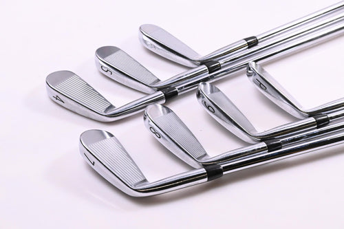 Titleist 718 MB Irons / 4-PW / X-Flex Project X Shafts