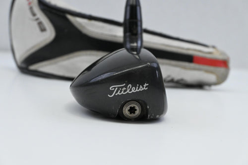 Titleist 818 H2 #2 Hybrid / 17 Degree / Stiff Flex Aldila Rogue Max 85 Shaft