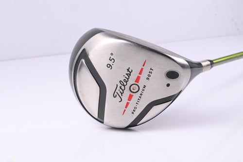 Titleist 905 T Driver / 9.5 Degree / Still Flex Aldila NV Green 65