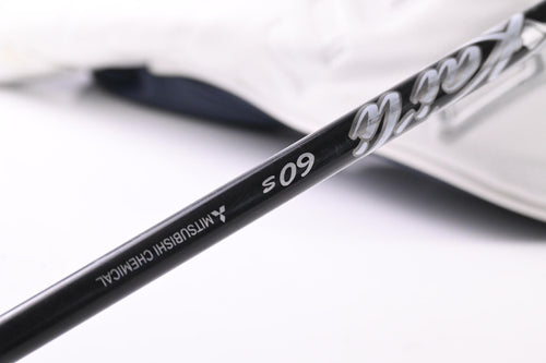 Taylormade Qi10 Driver / 10.5 Degree / Stiff Flex Kai'li White 60 Shaft