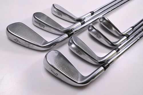 Ping i200 Irons / 4-PW / Blue Dot / Stiff Flex Dynamic Gold S300 Shafts