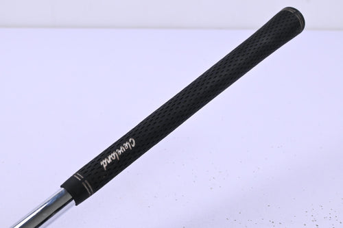 Cleveland CG7 Pitching Wedge / 46 Degree / Regular Flex Flight Speed Shaft