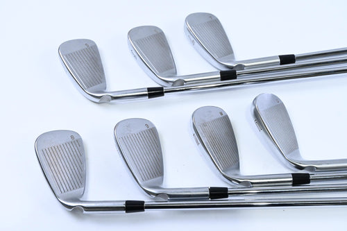 Ping G425 Irons / 5-PW+UW / Blue Dot / Regular Flex Ping AWT 2.0 Shafts