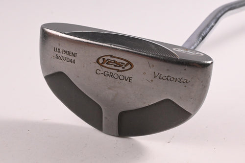 Yes! C-Groove Victoria Putter / 32 Inch