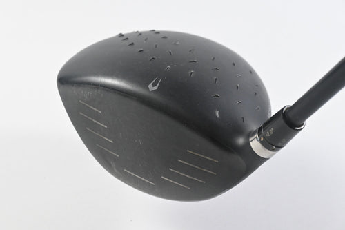 Wilson Staff D300 Driver / 10.5 Degree / Regular Flex Fujikura Pro 68 Shaft