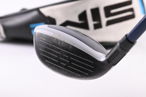 Taylormade SIM2 Max #4 Hybrid / 22 Degree / Regular Flex Ventus Blue 6 Shaft