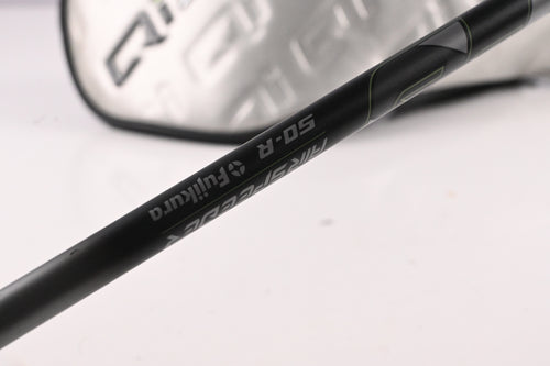 Taylormade Qi35 Driver / 10.5 Degree / Regular Flex Fujikura Air Speeder 50