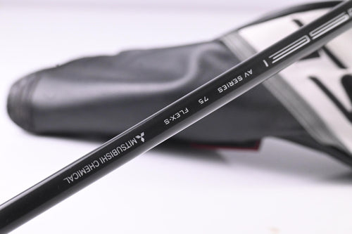Titleist TSR3 #3 Wood / 15 Degree / Stiff Flex Tensei AV White 75 Shaft