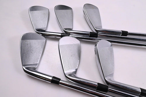 Callaway RAZR X Forged Irons / 4-9i / Stiff Flex Dynamic Gold S300 Shafts
