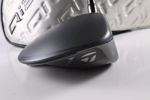 Taylormade Qi35 Driver / 10.5 Degree / Regular Flex Ventus Blue 5 Shaft