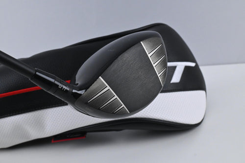 Left Hand Titleist GT2 Driver / 8 Degree / Stiff Flex HZRDUS Black Gen 5 60