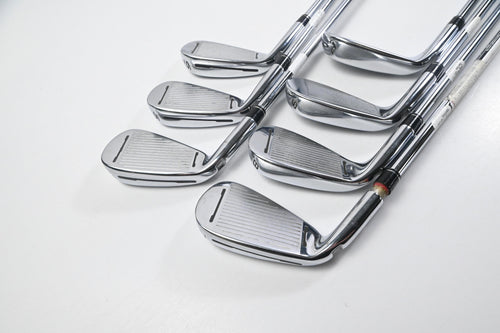 Taylormade RSi1 Irons / 4-PW / Regular Flex REAX 90 Shafts