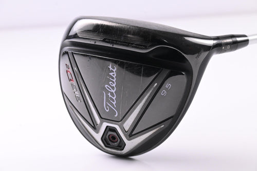 Titleist 915 D2 Driver / 9.5 Degree / X-Flex Aldila Rogue Black 70 Shaft