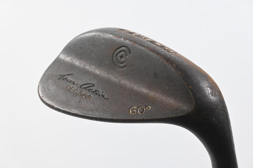 Cleveland 588 Original Lob Wedge / 60 Degree / Wedge Flex Dynamic Gold Shaft