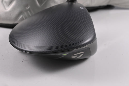 Tour Issue Taylormade Qi35 Driver / 9 Degree / X-Flex HZRDUS Black 70 Shaft