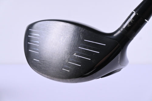 Titleist 915 D2 Driver / 9.5 Degree / Stiff Flex Diamana S+ Blue 60 Shaft