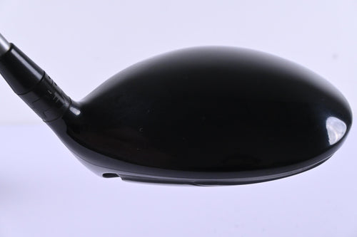 Titleist 915 D2 Driver / 9.5 Degree / Stiff Flex Diamana S+ Blue 60 Shaft