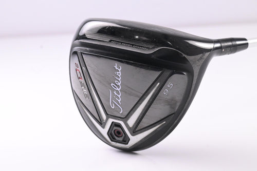 Titleist 915 D2 Driver / 9.5 Degree / X-Flex Aldila Rogue Silver 60 Shaft