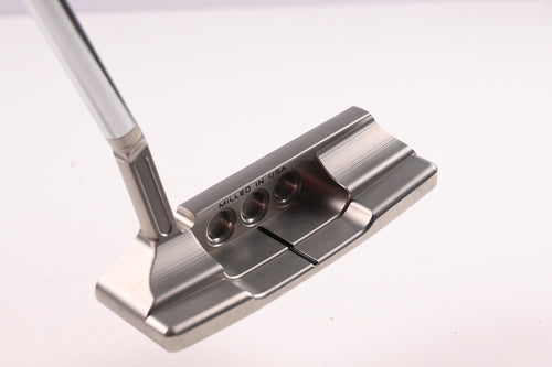 Scotty Cameron Super Select Newport 2.5+ Putter / 34 Inch