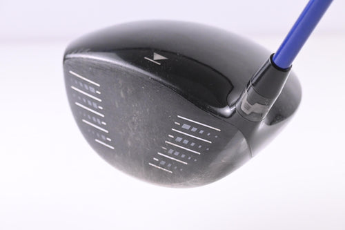 Titleist 913 D2 Driver / 9.5 Degree / Stiff Flex Graphite Design Tour AD YS-6