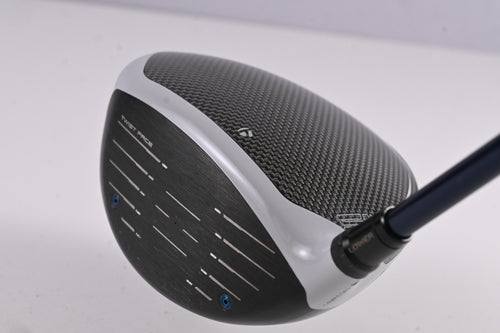 Taylormade SIM Max Driver / 9 Degree / Stiff Flex Fujikura Ventus Blue 6 Shaft