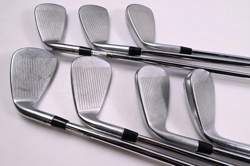 Cleveland CBX Irons / 4-PW / Regular Flex Dynamic Gold DST 98 R300 Shafts