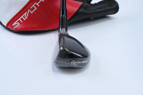Left Hand Taylormade Stealth Plus #4 Hybrid / 22 Degree / Regular Flex Kai'li 75