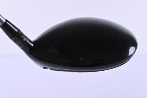Titleist 915 D2 Driver / 9.5 Degree / Regular Flex Diamana S+ Blue 60 Shaft
