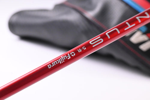 Taylormade M4 Driver / 10.5 Degree / Regular Flex Fujikura Ventus Red 5 Shaft