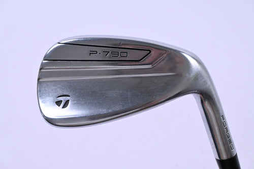 Taylormade P790 2019 Pitching Wedge / 45 Degree / X-Flex Dynamic Gold X100 Shaft