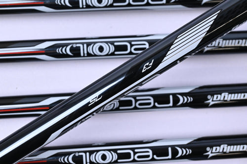 Ping G740 Irons / 6-PW+GW+50°+SW / Black Dot / Regular Flex Recoil Dart 75