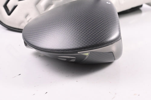 Taylormade Qi35 LS Driver / 9 Degree / Stiff Flex Kai'li Dark Waves White 60