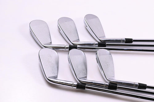 Callaway Apex CB 24 Irons / 5-PW / X-Flex Dynamic Gold X100 Shafts