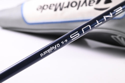 Taylormade SIM Max Driver / 9 Degree / Stiff Flex Fujikura Ventus Blue 6 Shaft