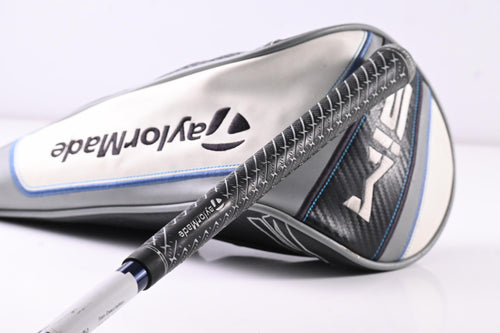 Taylormade SIM Max Driver / 9 Degree / Stiff Flex Fujikura Ventus Blue 6 Shaft