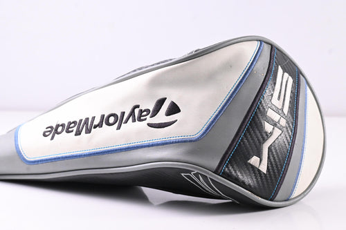 Taylormade SIM Max Driver / 9 Degree / Stiff Flex Fujikura Ventus Blue 6 Shaft