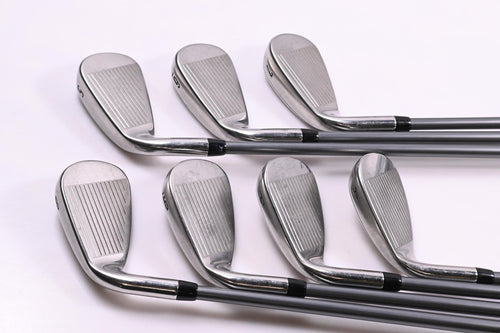 Callaway Mavrik Irons / 5-PW+GW / Regular Flex Catalyst 65 Shafts