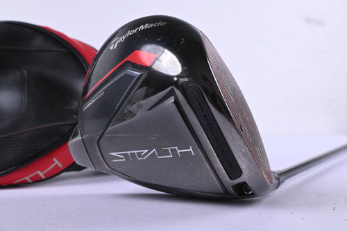 Taylormade Stealth Driver / 10.5 Degree / Regular Flex Fujikura Speeder 45 Shaft