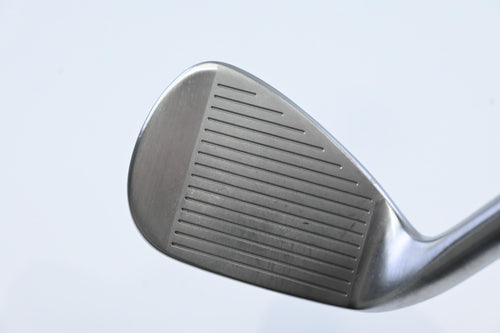 Taylormade P790 2019 Pitching Wedge / 45 Degree / Stiff Flex Dynamic Gold S300