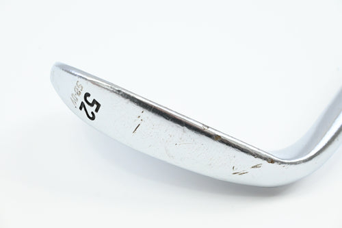 Taylormade Milled Grind 2 Gap Wedge / 52 Degree / Stiff Flex Dynamic Gold S200